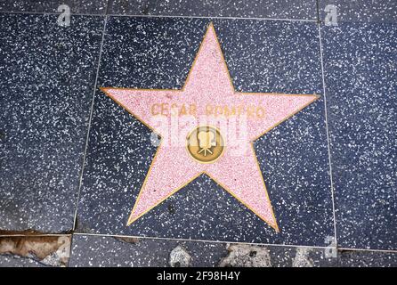 Hollywood, Californie, États-Unis 14 avril 2021 UNE vue générale de l'atmosphère de l'acteur Cesar Romero's Star sur le Hollywood Walk of Fame le 14 avril 2021 à Hollywood, Californie, États-Unis. Photo par Barry King/Alay stock photo Banque D'Images