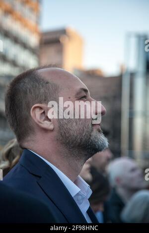BELGRADE, SERBIE - 29 MARS 2019: SASA Jankovic, candidat démocrate pro-européen aux élections présidentielles serbes de 2017 debout sur une scène du Banque D'Images