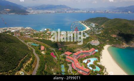 Vue sur le magnifique complexe de Hon Tre Island, Nha Trang, Vietnam Banque D'Images