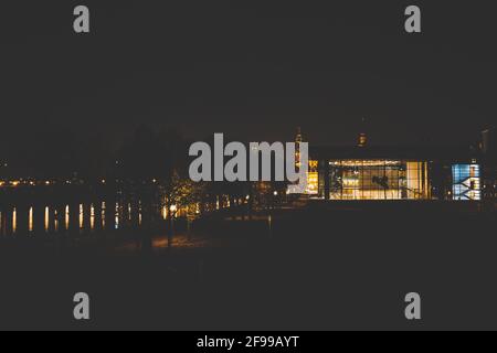 Dresde de nuit - le Parlement d'État de Saxe Banque D'Images