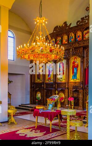 SHUMEN, BULGARIE, 30 AOÛT 2014 : intérieur d'une église dans la ville bulgare de madara Banque D'Images