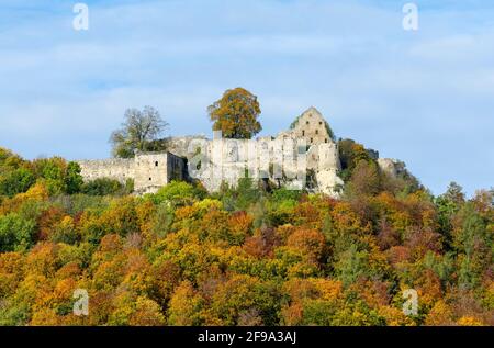 Allemagne, Bade-Wurtemberg, Bad Urach, ruines du château de Hohenurach, au XIe siècle construit par les comtes d'Urach au XVIe siècle s'est étendu à une forteresse. Banque D'Images