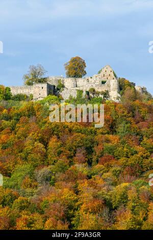 Allemagne, Bade-Wurtemberg, Bad Urach, ruines du château de Hohenurach, au XIe siècle construit par les comtes d'Urach au XVIe siècle s'est étendu à une forteresse. Banque D'Images