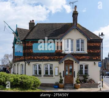 La maison publique Steam Packet, River Road, Littlehampton, West Sussex, Angleterre, ROYAUME-UNI. Banque D'Images