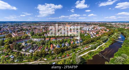 Vue aérienne sur Augsburg-Pfersee et Wertachauen Banque D'Images