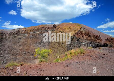 Cratère du volcan Vésuve près de Naples. Région de Campanie, Italie Banque D'Images