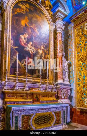 VALETTE, MALTE, 3 MAI 2017 : intérieur de la co-cathédrale Saint-Jean à la Valette, Malte Banque D'Images