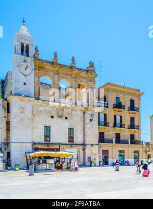 BARI, ITALIE, 20 JUIN 2014 : vue sur la piazza Mercantile à Bari, Italie. Banque D'Images