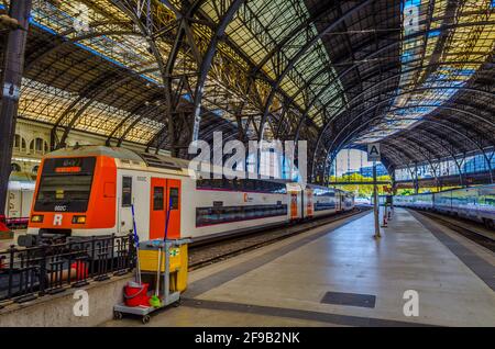 BARCELONE, ESPAGNE, OCTOBRE 26,2014 : intérieur de la gare Franca de Barcelone Banque D'Images