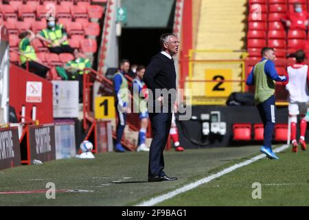 LONDRES, ROYAUME-UNI. 17 AVRIL Nigel Adkins gérant de Charlton Athletic lors du match Sky Bet League 1 entre Charlton Athletic et Ipswich Town à la Valley, Londres, le samedi 17 avril 2021. (Credit: Tom West | MI News) Credit: MI News & Sport /Alay Live News Banque D'Images