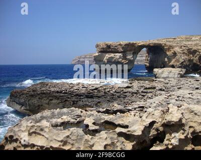 Azure Window Malte bleu ciel Méditerranée côte de mer Banque D'Images