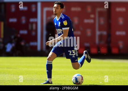 Londres, Royaume-Uni. 17 avril 2021. Andre Dozzell de la ville d'Ipswich en action pendant le match. EFL Skybet football League One Match, Charlton Athletic v Ipswich Town at the Valley à Londres, samedi 17 avril 2021. Cette image ne peut être utilisée qu'à des fins éditoriales. Utilisation éditoriale uniquement, licence requise pour une utilisation commerciale. Aucune utilisation dans les Paris, les jeux ou les publications d'un seul club/ligue/joueur. photo par Steffan Bowen/Andrew Orchard sports photographie/Alay Live news crédit: Andrew Orchard sports photographie/Alay Live News Banque D'Images