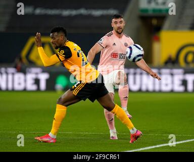 Wolverhampton, Angleterre, le 17 avril 2021. Enda Stevens de Sheffield Utd lors du match de la Premier League à Molineux, Wolverhampton. Le crédit photo devrait se lire: Andrew Yates / Sportimage Banque D'Images