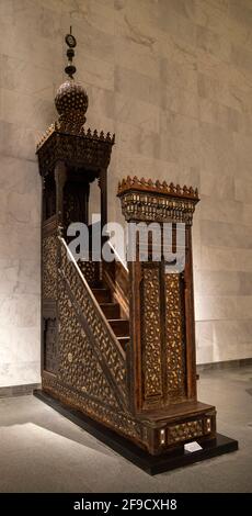 Fin du XVe siècle, Mamluk minbar, complexe d'Abu Bakr ibn Muzhir, le Caire, Égypte, aujourd'hui au Musée national de la civilisation égyptienne, Fustat, le Caire Banque D'Images