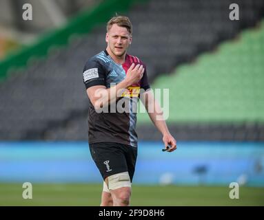 LONDRES, ROYAUME-UNI. 17 avril 2021. Alex Dombrandt de Harlequins lors du match de rugby de Gallagher en première qualité entre Harlequins vs Worcester Warriors au stade Twickenham Stoop, le samedi 17 avril 2021. LONDRES, ANGLETERRE. Credit: Taka G Wu/Alay Live News Banque D'Images