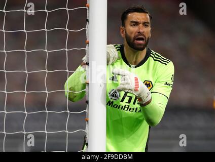 Wolverhampton, Royaume-Uni. 17 avril 2021. Rui Patricio de Wolverhampton Wanderers lors du match de la première ligue à Molineux, Wolverhampton. Crédit photo à lire : Darren Staples/Sportimage crédit : Sportimage/Alay Live News Banque D'Images