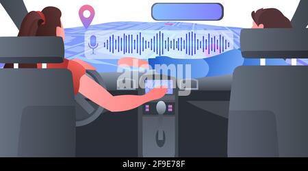 les personnes conduisant une voiture et utilisant le système de reconnaissance vocale avec le son concept d'application de chat audio wave Illustration de Vecteur