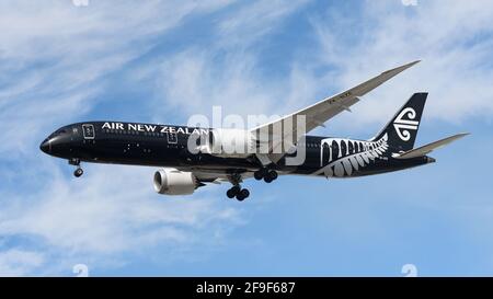 Air New Zealand Boeing 787, peinture « All Black » Banque D'Images