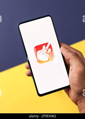 Assam, inde - 30 mars 2021 : image de base du logo GarageBand sur l'écran du téléphone. Banque D'Images