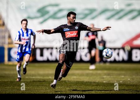 Odense, Danemark. 18 avril 2021. Haji Wright (25) de Sonderjyske vu pendant le match 3F Superliga entre Odense Boldklub et Sonderjyske au parc d'énergie nature à Odense. (Crédit photo : Gonzales photo/Alamy Live News Banque D'Images