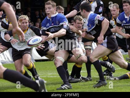 BATH V NEWCASTLE 10/5/2003 DAN LYLE PHOTO DAVID ASHDOWN Banque D'Images