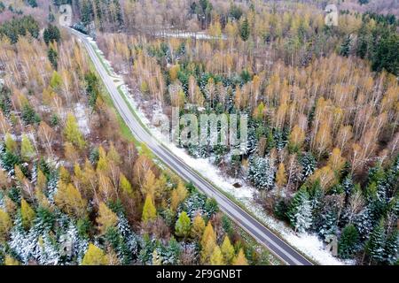 Image de drone, forêt mixte, Schurwald, Bade-Wurtemberg, Allemagne Banque D'Images