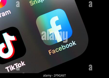 Facebook, logo, icône d'application, Anzeige auf einem Bildskirm vom Handy, smartphone, Soziales Netzwerk, médias sociaux, Makroaufnahme, Détail, formatfuellend Banque D'Images