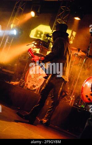 Slash of Camp Freddy se produit au lancement de la nouvelle PLAYSTATION 3, Best Buy West Hollywood, Los Angeles, CA, 16 novembre 2006. Banque D'Images