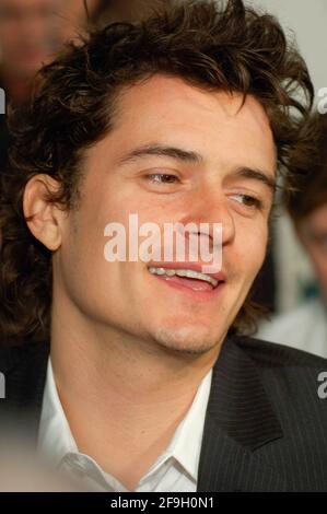 Actor Orlando Bloom assiste aux arrivées de la Global Green USA Pre-Oscar Celebration pour le réchauffement de la planète à l'Avalon le 21 février 2007 à Hollywood, Californie. Banque D'Images