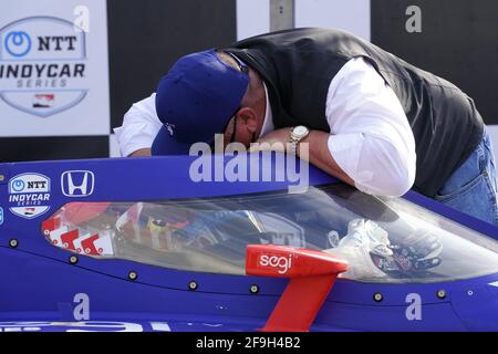 Birmingham, Alabama, États-Unis. 18 avril 2021. ALEX PALOU (10) de Barcelone, Espagne, remporte le Honda Indy Grand Prix d'Alabama au Barber Motorsports Park de Birmingham, Alabama. Credit: Walter G Arce SR Grindstone Medi/ASP/ZUMA Wire/Alay Live News Banque D'Images