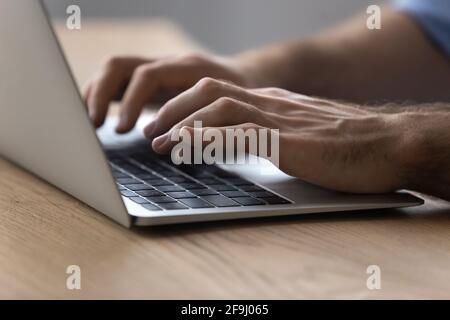 Gros plan sur le clavier d'un ordinateur portable Banque D'Images