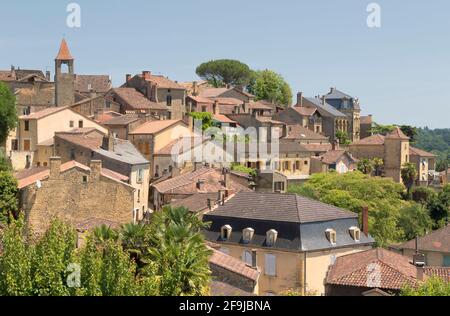 Belvès, en Dordogne, est considérée comme l'une des plus belles villes de France. Le nom signifie littéralement « belle vue ». Banque D'Images