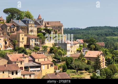 Belvès, en Dordogne, est considérée comme l'une des plus belles villes de France. Le nom signifie littéralement « belle vue ». Banque D'Images