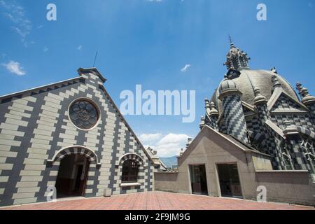 Medellin, Antioquia / Colombie - 03 août 2017. Palais de la culture Rafael Uribe. Banque D'Images