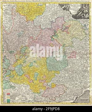 Carte d'Allemagne de Homann datant du XVIIIe siècle. Toutes les cartes sont magnifiquement colorées et illustrées montrant le monde connu en ce moment. Banque D'Images