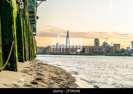 Juillet 2020. Londres. The Shard and River Thames, Londres, Angleterre Banque D'Images