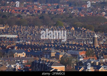 L'une des vues sur le nord depuis le mont Olivers à Scarborough, North Yorkshire Banque D'Images