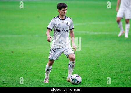 Varsovie, Pologne. 18 avril 2021. Andre Martins de Legia vu en action pendant le match polonais PKO Ekstraklasa League entre Legia Warszawa et Cracovie au Maréchal Jozef Pilsudski Legia Warsaw Municipal Stadium.(score final; Legia Warszawa 0:0 Cracovie) (photo de Mikolaj Barbanell/SOPA Images/Sipa USA) crédit: SIPA USA/Alay Live News Banque D'Images