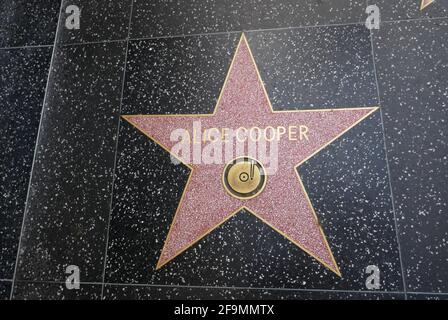 Hollywood, Californie, États-Unis 17 avril 2021 UNE vue générale de l'atmosphère de la chanteuse Alice Cooper's Star sur le Hollywood Walk of Fame le 17 avril 2021 à Hollywood, Californie, États-Unis. Photo par Barry King/Alay stock photo Banque D'Images