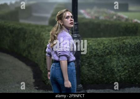 VICTORIA PEDRETTI DANS L'HANCHEMENT DE BLY MANOR (2020), DIRIGÉ PAR CIARAN FOY, MIKE FLANAGAN, BEN HOWLING ET YOLANDA RAMKE. Credit: PARAMOUNT TELEVISION / Album Banque D'Images