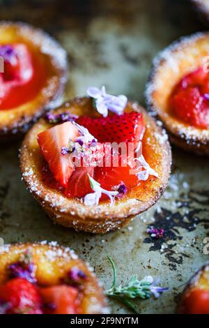 Fraises et sirops de lilas