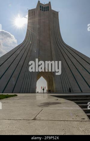 La Tour Azadi à Téhéran, Iran. Banque D'Images