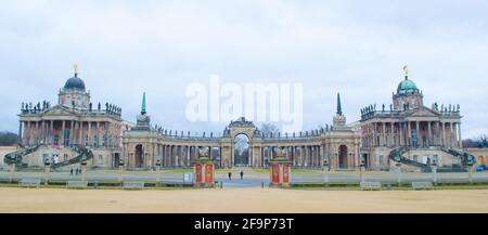 complexe de bâtiments appartenant à l'université de potsdam dans le parc de sanssouci en allemagne. Banque D'Images