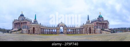 complexe de bâtiments appartenant à l'université de potsdam dans le parc de sanssouci en allemagne. Banque D'Images