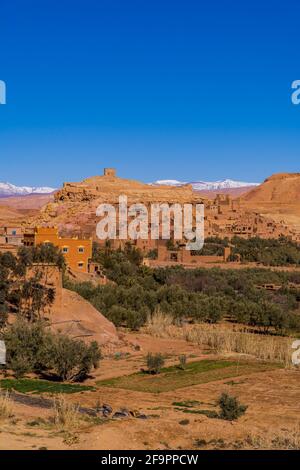 La forteresse (ksar) d'Aid Benhaddou dans les montagnes de l'Atlas près de Marrakech, au Maroc Banque D'Images