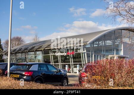 Salle d'exposition de la concession Tetbury Audi, Gloucestershire, Royaume-Uni Banque D'Images