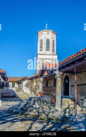 Le clocher de l'église Saint-Bogorodica Perivlepta domine le vieux Ohrid, République de Macédoine Banque D'Images
