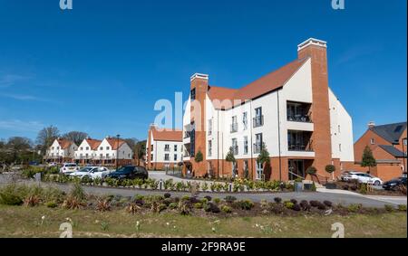 Winchester, Hampshire, Angleterre, Royaume-Uni. 2021. Nouveau logement au nord de Winchester avec certains en construction. Banque D'Images