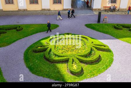 Cour principale du palais archevêque de Kromeriz, République tchèque. Banque D'Images