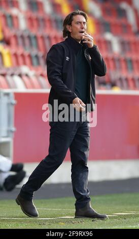 Brentford, Londres, Angleterre, le 20 avril 2021. Thomas Frank, directeur de Brentford, lors du match du championnat Sky Bet au stade communautaire de Brentford, Londres. Le crédit photo devrait se lire: David Klein / Sportimage crédit: Sportimage / Alay Live News Banque D'Images